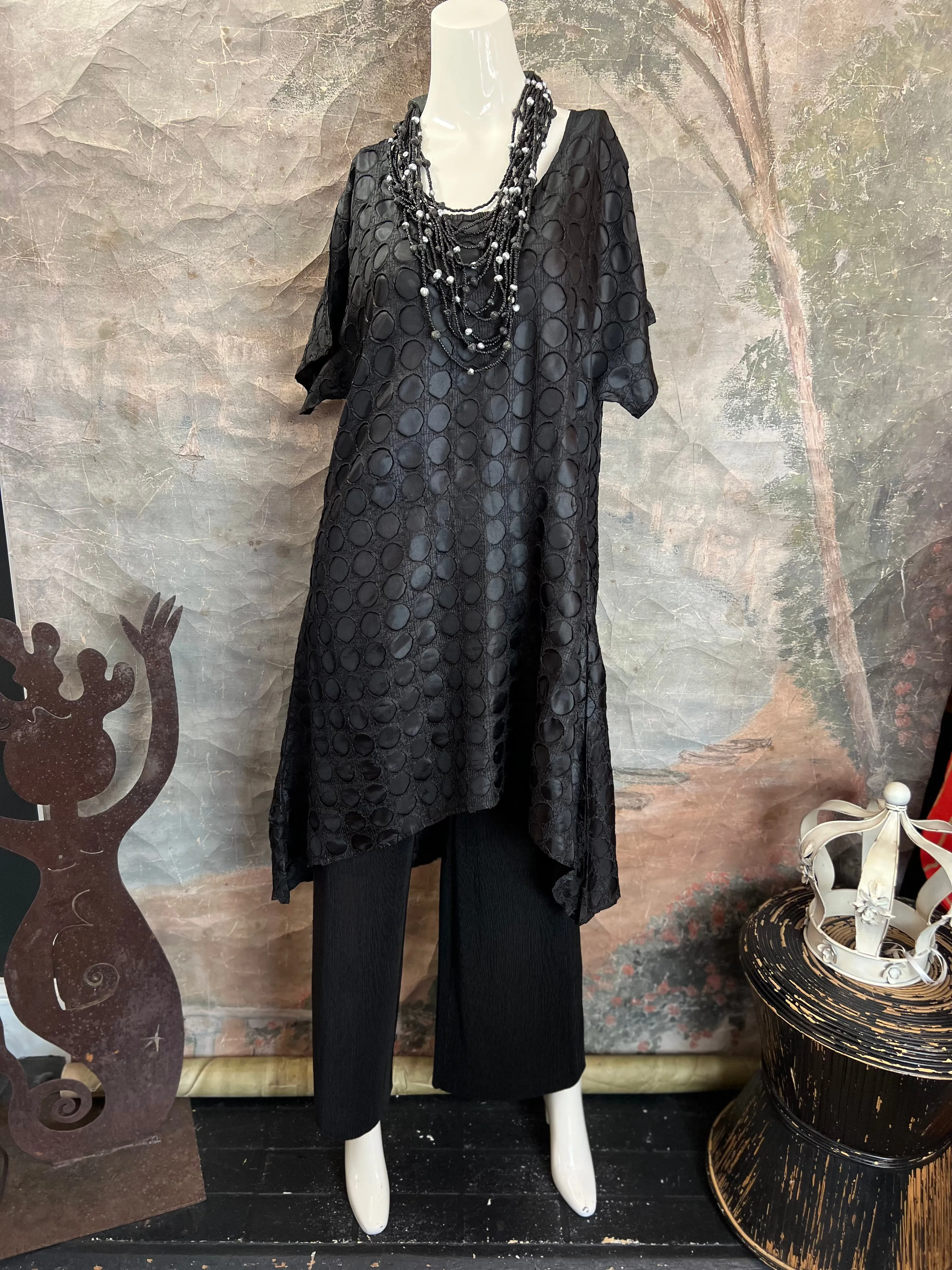AD1040 Orbit Shirt Dress-Black