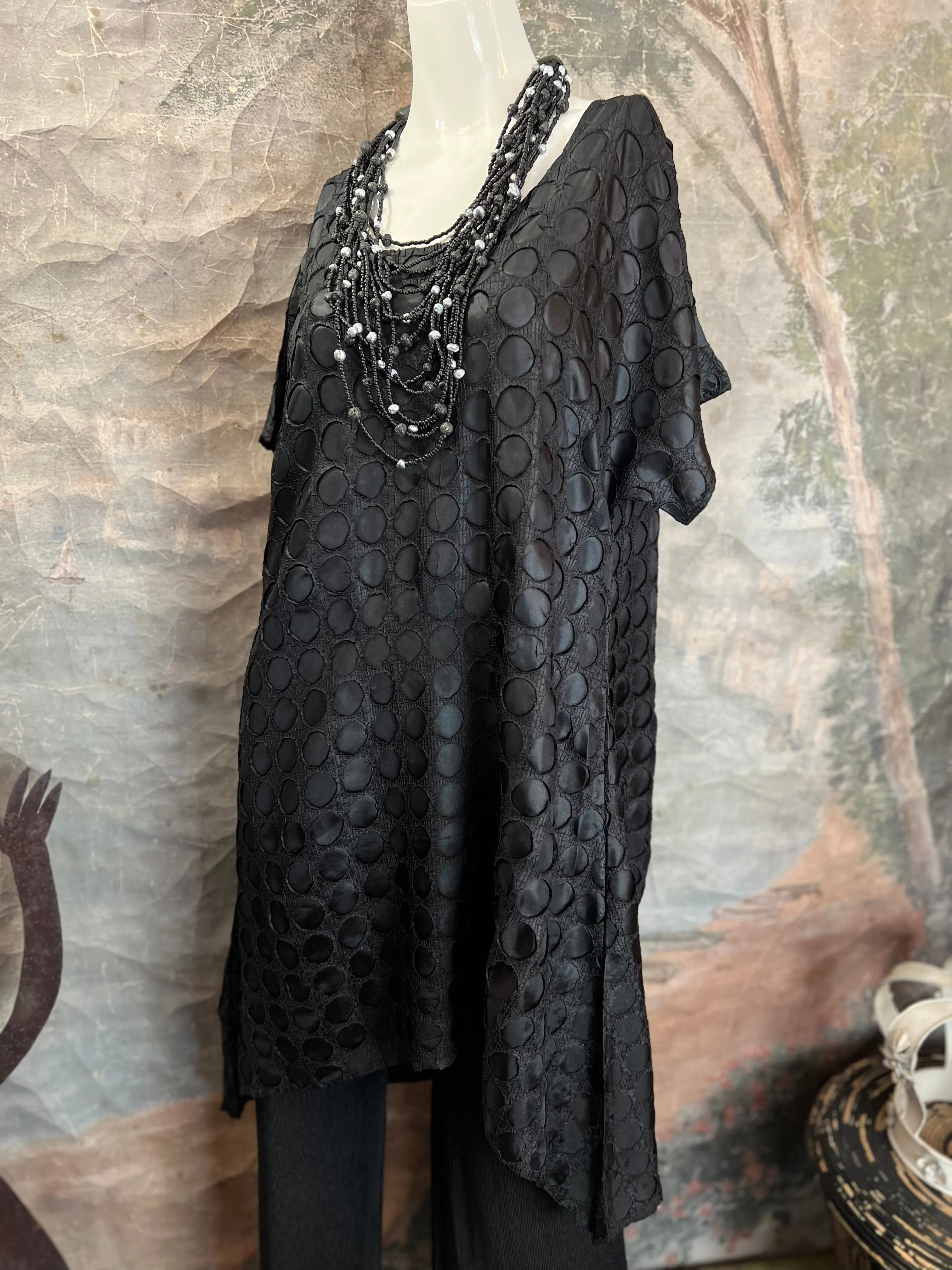 AD1040 Orbit Shirt Dress-Black