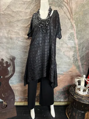AD1040 Orbit Shirt Dress-Black