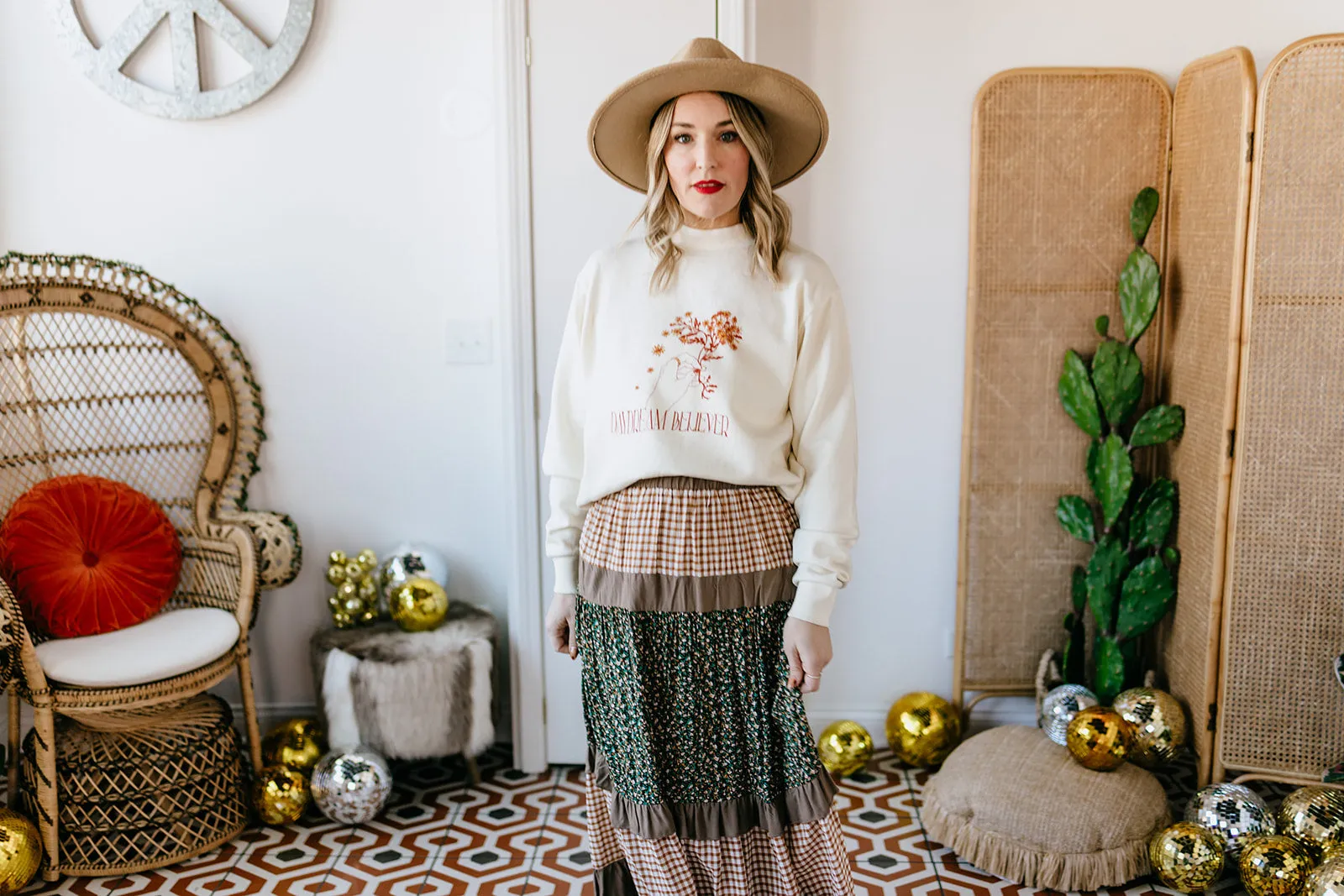 daydream believer mockneck sweatshirt