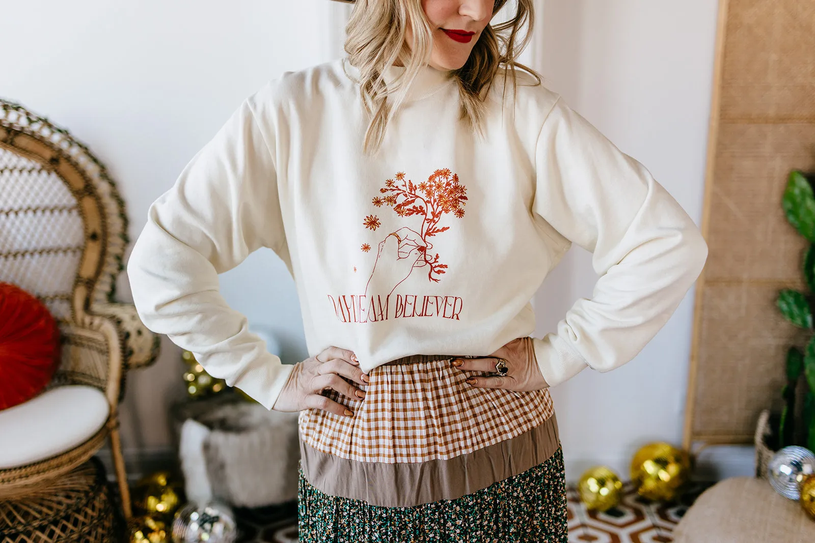 daydream believer mockneck sweatshirt
