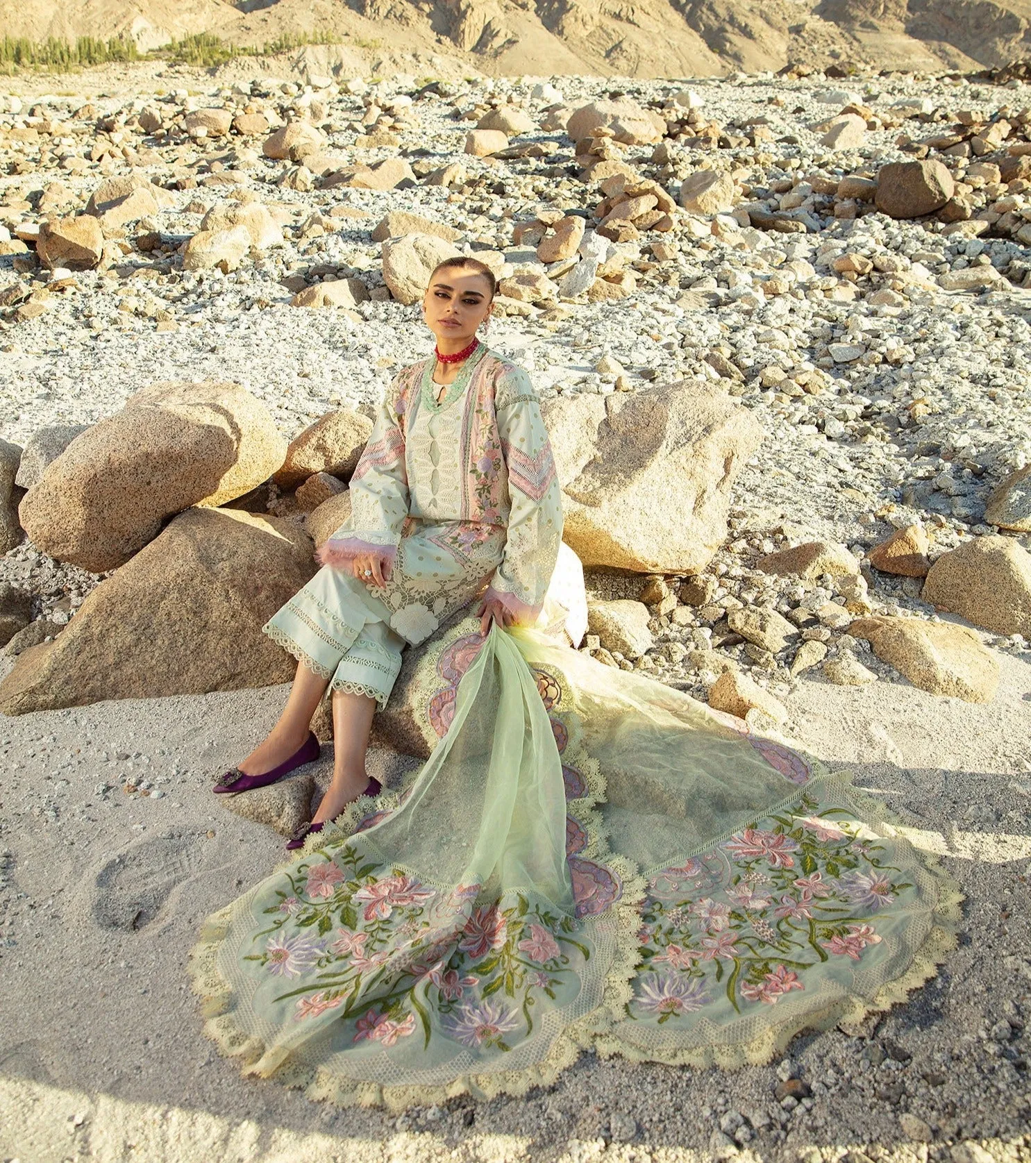Maryam Hussain Luxury Lawn Collection Vol-II – MINT